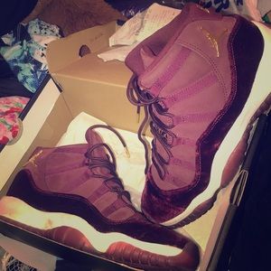 Air Jordan 11 Retro RL GG 
“Velvet”